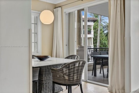 Copropriété à louer à Miami Beach, Floride: 2 chambres, 132.76 m2 № 2038139 - photo 14