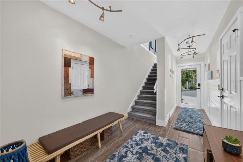 Touwnhouse à vendre à Englewood, Floride: 3 chambres, 161.19 m2 № 2372929 - photo 12