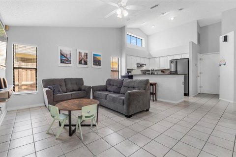 House in Tampa, Florida 3 bedrooms, 160.16 sq.m. № 1681578 - photo 24