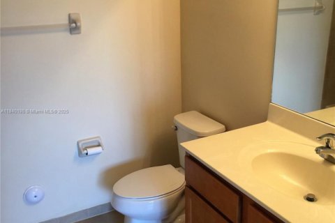 Copropriété à louer à Cutler Bay, Floride: 3 chambres, 95.88 m2 № 1832309 - photo 6