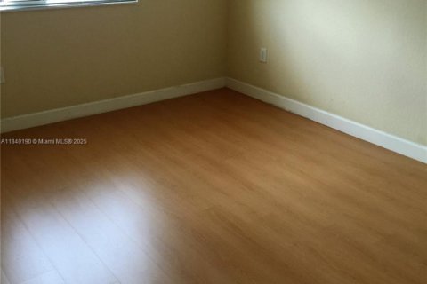 Copropriété à louer à Cutler Bay, Floride: 3 chambres, 95.88 m2 № 1832309 - photo 8
