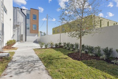Touwnhouse à louer à Orlando, Floride: 3 chambres, 167.87 m2 № 1746548 - photo 19