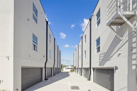 Touwnhouse à louer à Orlando, Floride: 3 chambres, 167.87 m2 № 1746548 - photo 28