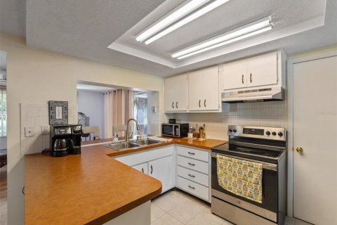 Casa en venta en Hudson, Florida, 2 dormitorios, 111.48 m2 № 1612817 - foto 12