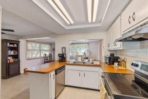 Casa en venta en Hudson, Florida, 2 dormitorios, 111.48 m2 № 1612817 - foto 13