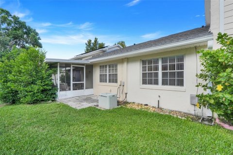 Adosado en venta en Clermont, Florida, 2 dormitorios, 99.5 m2 № 1905676 - foto 23