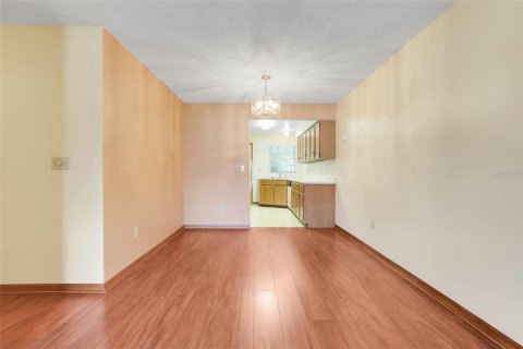Adosado en venta en Clermont, Florida, 2 dormitorios, 99.5 m2 № 1905676 - foto 9