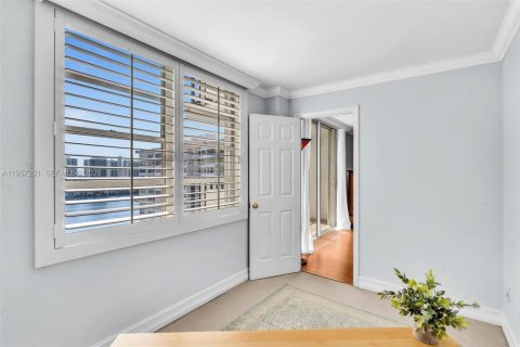 Купить кондоминиум в Авентура, Флорида 1 спальня, 71.16м2, № 2011618 - фото 26