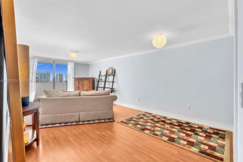 Купить кондоминиум в Авентура, Флорида 1 спальня, 71.16м2, № 2011618 - фото 9