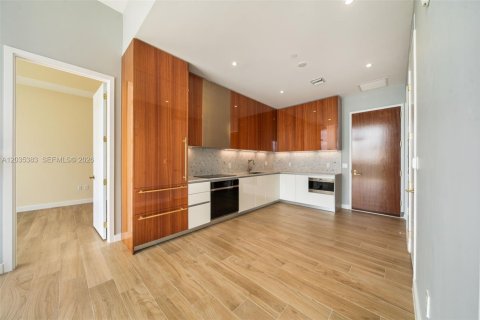 Condominio en venta en Miami, Florida, 2 dormitorios, 91.79 m2 № 2089646 - foto 7