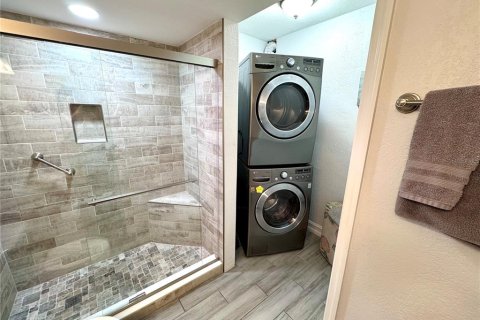 Condominio en venta en Sarasota, Florida, 2 dormitorios, 89.56 m2 № 1866076 - foto 4