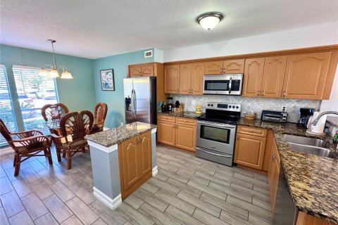 Condominio en venta en Sarasota, Florida, 2 dormitorios, 89.56 m2 № 1866076 - foto 16