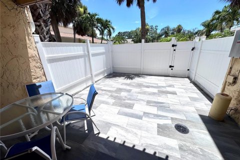 Condominio en venta en Sarasota, Florida, 2 dormitorios, 89.56 m2 № 1866076 - foto 15