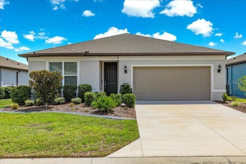 Casa en Ocala, Florida 4 dormitorios, 172.15 m2 № 2356204