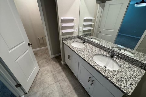 Touwnhouse à louer à Nokomis, Floride: 3 chambres, 142.98 m2 № 2110785 - photo 22