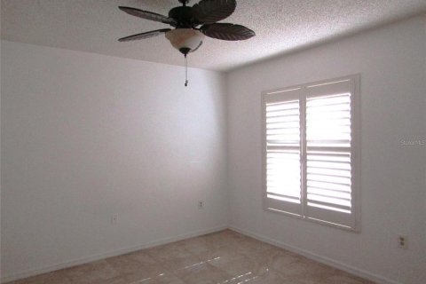 Condo in Sarasota, Florida, 2 bedrooms № 2148972 - photo 7