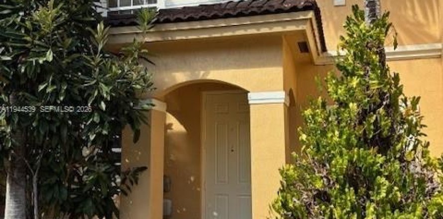 Touwnhouse à Homestead, Floride 2 chambres, 114.64 m2 № 2001078