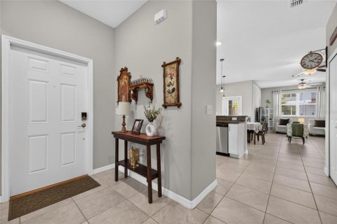 Townhouse in Sun City Center, Florida 3 bedrooms, 172.24 sq.m. № 2385605 - photo 20