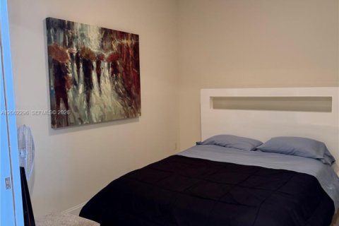 Copropriété à louer à Hallandale Beach, Floride: 3 chambres, 171.03 m2 № 2270369 - photo 13