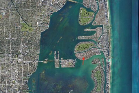 Terreno en venta en Miami Beach, Florida № 1964737 - foto 4