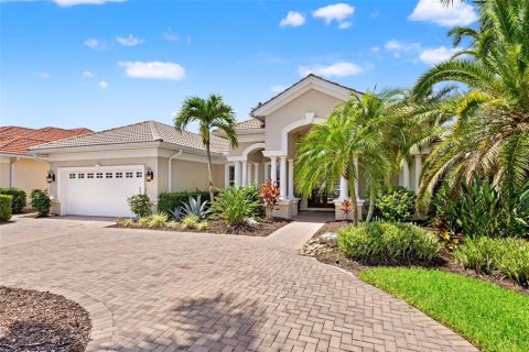 Villa ou maison à vendre à Palmetto, Floride: 4 chambres, 302.12 m2 № 2195668 - photo 12