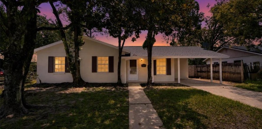 Villa ou maison à Orlando, Floride 3 chambres, 97.55 m2 № 2351707