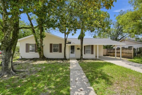 Villa ou maison à vendre à Orlando, Floride: 3 chambres, 97.55 m2 № 2351707 - photo 2