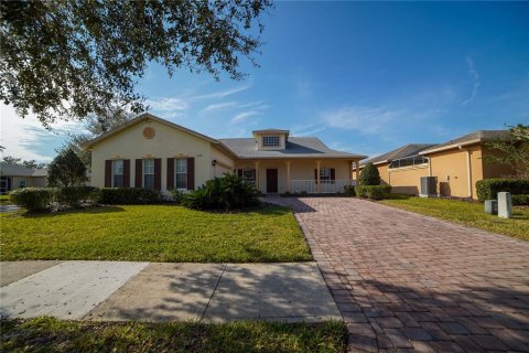 Villa ou maison à Poinciana, Floride 3 chambres, 198.9 m2 № 2374082