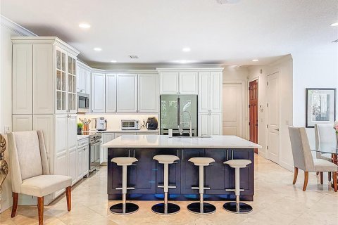 Adosado en venta en Tampa, Florida, 3 dormitorios, 218.69 m2 № 1837426 - foto 5