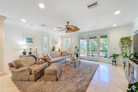Adosado en venta en Tampa, Florida, 3 dormitorios, 218.69 m2 № 1837426 - foto 10