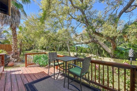 Adosado en venta en Tampa, Florida, 3 dormitorios, 218.69 m2 № 1837426 - foto 14