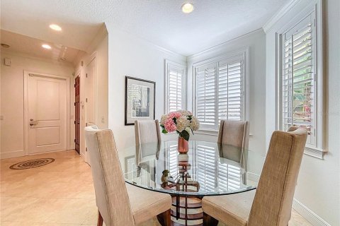 Adosado en venta en Tampa, Florida, 3 dormitorios, 218.69 m2 № 1837426 - foto 7
