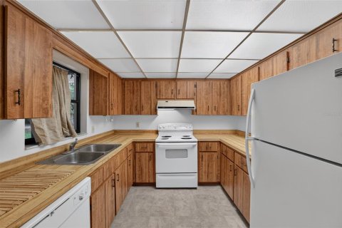 Villa ou maison à vendre à Lady Lake, Floride: 2 chambres, 100.33 m2 № 2198597 - photo 6