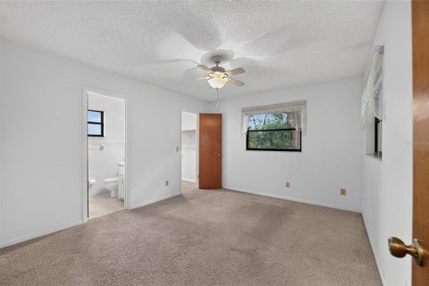 Villa ou maison à vendre à Lady Lake, Floride: 2 chambres, 100.33 m2 № 2198597 - photo 7
