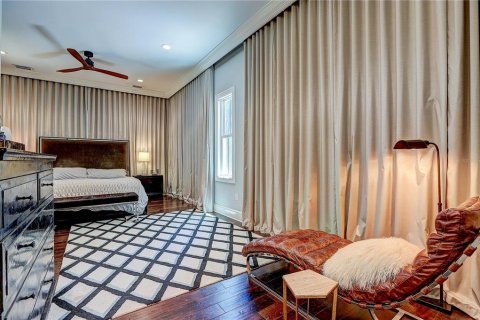 Casa en venta en Tampa, Florida, 5 dormitorios, 392.42 m2 № 2433457 - foto 21
