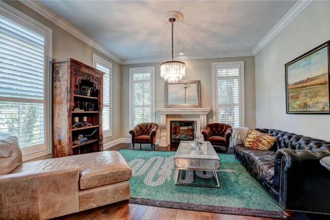 Casa en venta en Tampa, Florida, 5 dormitorios, 392.42 m2 № 2433457 - foto 12