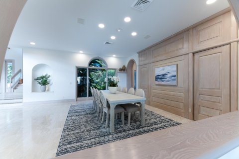 House in Gulf Stream, Florida 6 bedrooms, 826.64 sq.m. № 2397829 - photo 15