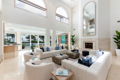 House in Gulf Stream, Florida 6 bedrooms, 826.64 sq.m. № 2397829 - photo 5