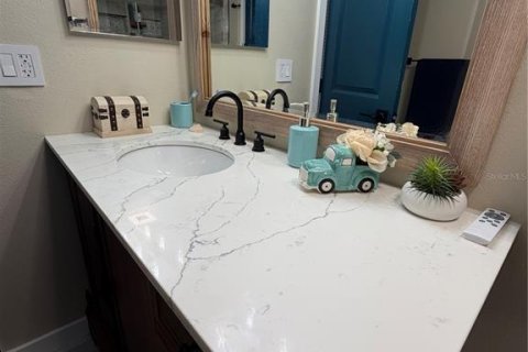 Copropriété à louer à Saint Petersburg, Floride: 2 chambres, 68.75 m2 № 2379186 - photo 11