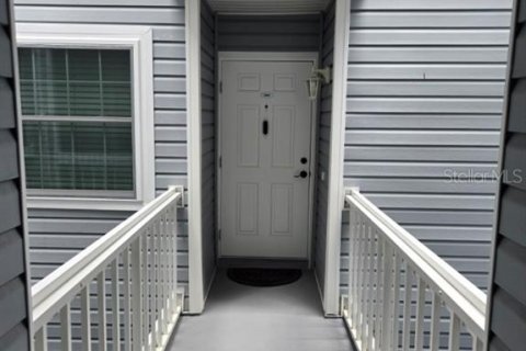 Copropriété à louer à Saint Petersburg, Floride: 2 chambres, 68.75 m2 № 2379186 - photo 2