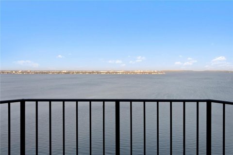 Condo in Tampa, Florida, 4 bedrooms  № 1919328 - photo 22