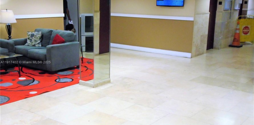 Condo à Lauderhill, Floride, 2 chambres  № 2016779