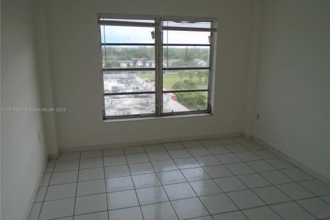 Copropriété à louer à Lauderhill, Floride: 2 chambres, 90.3 m2 № 2016779 - photo 21