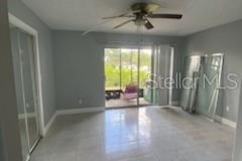 Condo in Tampa, Florida, 1 bedroom  № 1837799 - photo 12