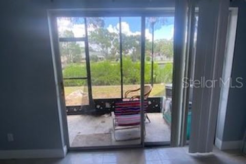 Condo in Tampa, Florida, 1 bedroom  № 1837799 - photo 15
