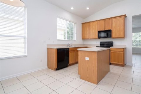House in Windermere, Florida 4 bedrooms, 203.46 sq.m. № 2151032 - photo 4