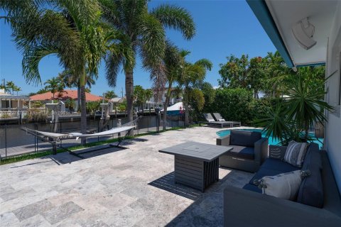 Купить виллу или дом в Форт-Лодердейл, Флорида 4 спальни, № 1739975 - фото 18