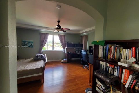 Villa ou maison à vendre à Doral, Floride: 4 chambres, 283.63 m2 № 1716027 - photo 7