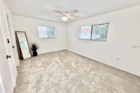 Condominio en alquiler en Sarasota, Florida, 2 dormitorios, 90.77 m2 № 1905863 - foto 9