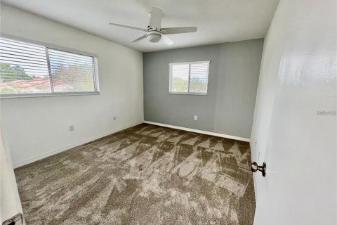 Condominio en alquiler en Sarasota, Florida, 2 dormitorios, 90.77 m2 № 1905863 - foto 8